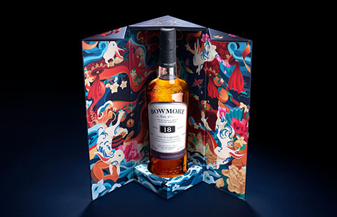 李奥贝纳设计的：Bowmore兔年限量款包装设计